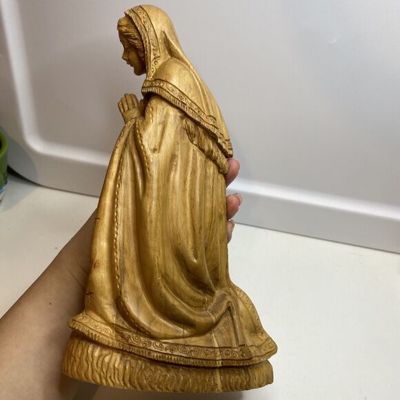 VTG Nativity Figure Mary Wood Kneeling Hand Carved 9 inches Tall Figurine - Picture 6 of 16